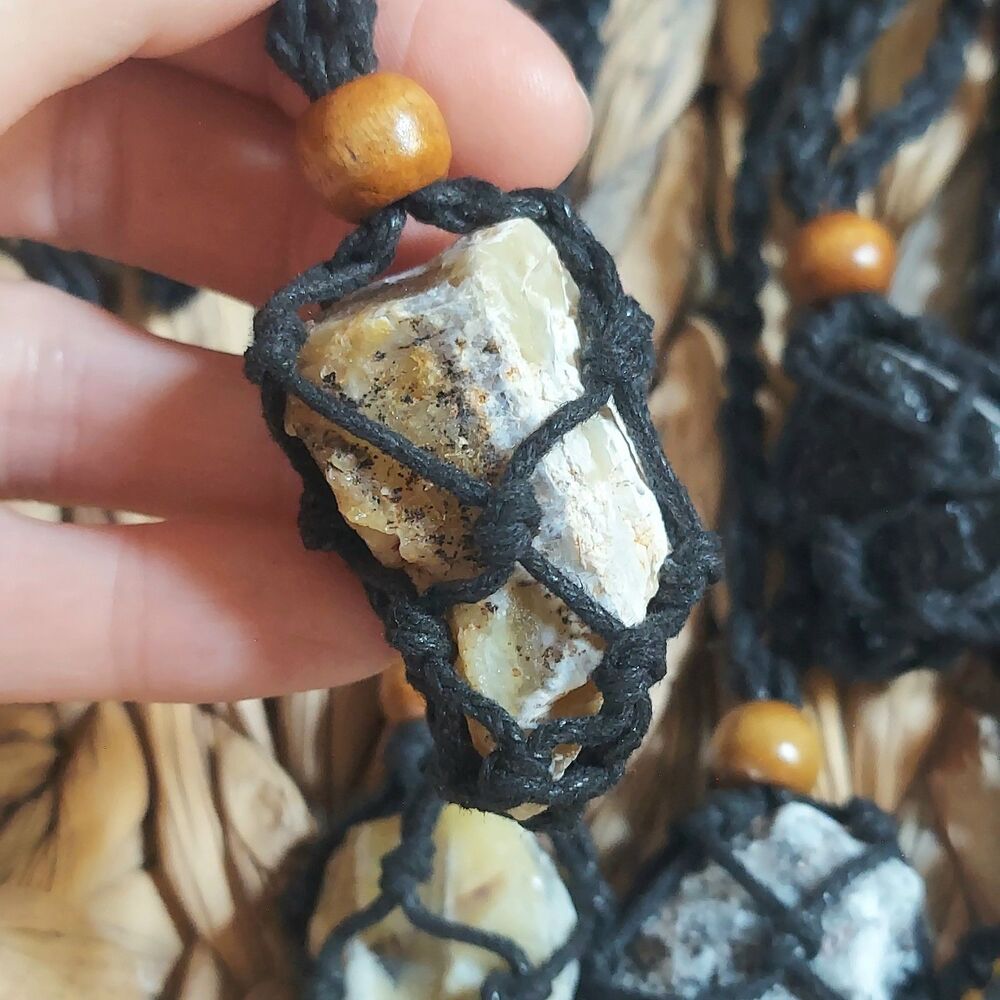 Bulk lot of 12 Handmade Natural Stone Macrame Necklaces Raw Crystals Rough Gems - Picture 7 of 8